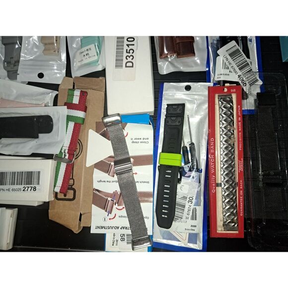 NIB-LOT Bundle of 40 New Watch Bands 20mm-38mm of Overstock from Europe - Picture 10 of 15